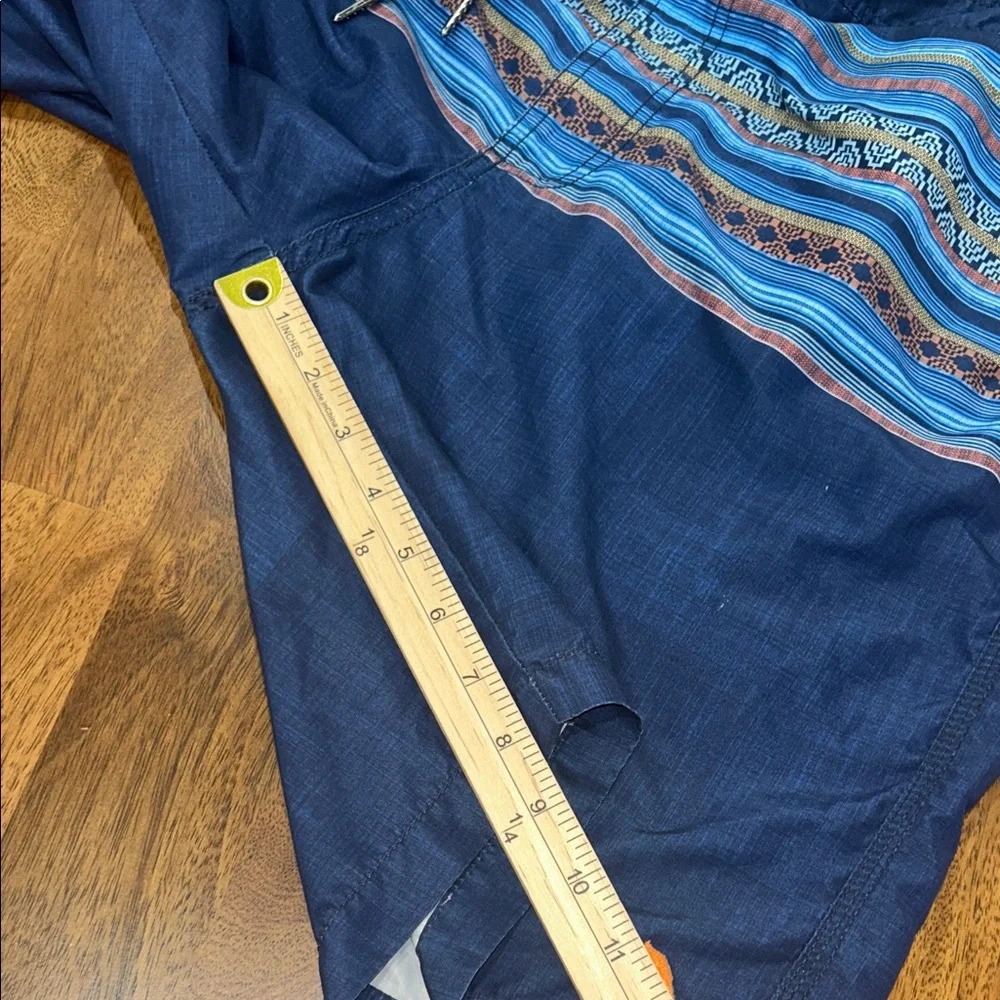 Tommy Bahama stylish navy